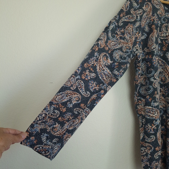J. Jill Simply Supima Scoop-neck Longsleeve Paisley Tunic Top - Picture 5 of 9